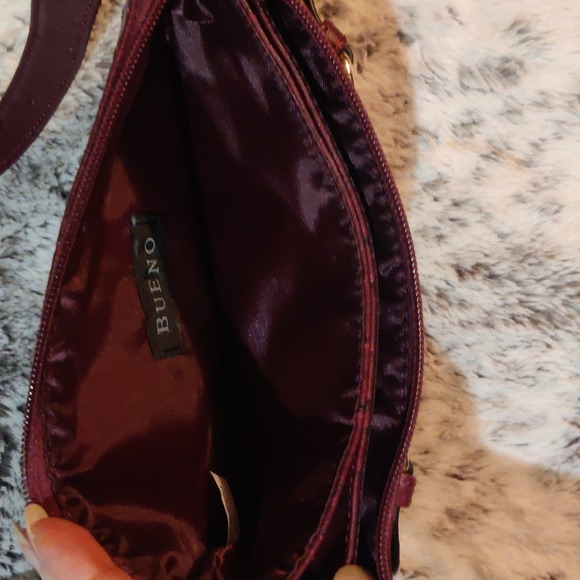 Bueno Faux Ostrich Mini Crossbody Bag - Picture 5 of 7